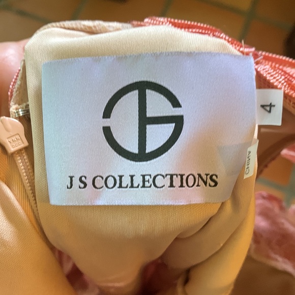 JS Collections Gorgeous Embroidered Dress - Picture 3 of 4